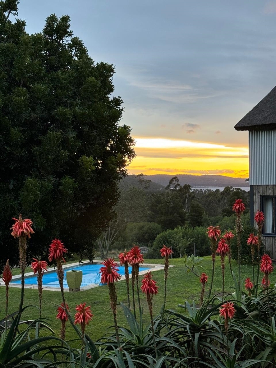6 Bedroom Property for Sale in Sedgefield Rural Western Cape